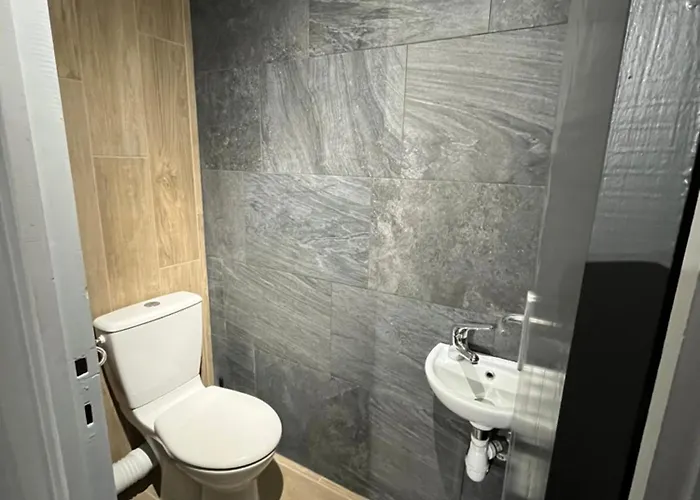 La Chamalieroise - 4 Pers - Wifi - Proche Centre Ville Clermont Ferrand * Chamalieres